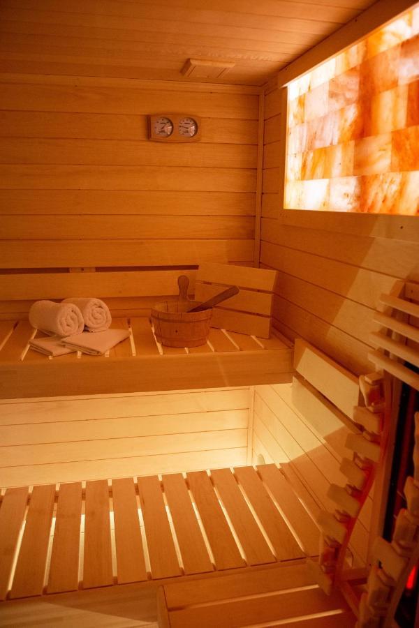 Sauna Studio Near Centre/Airport Prag Exterior foto